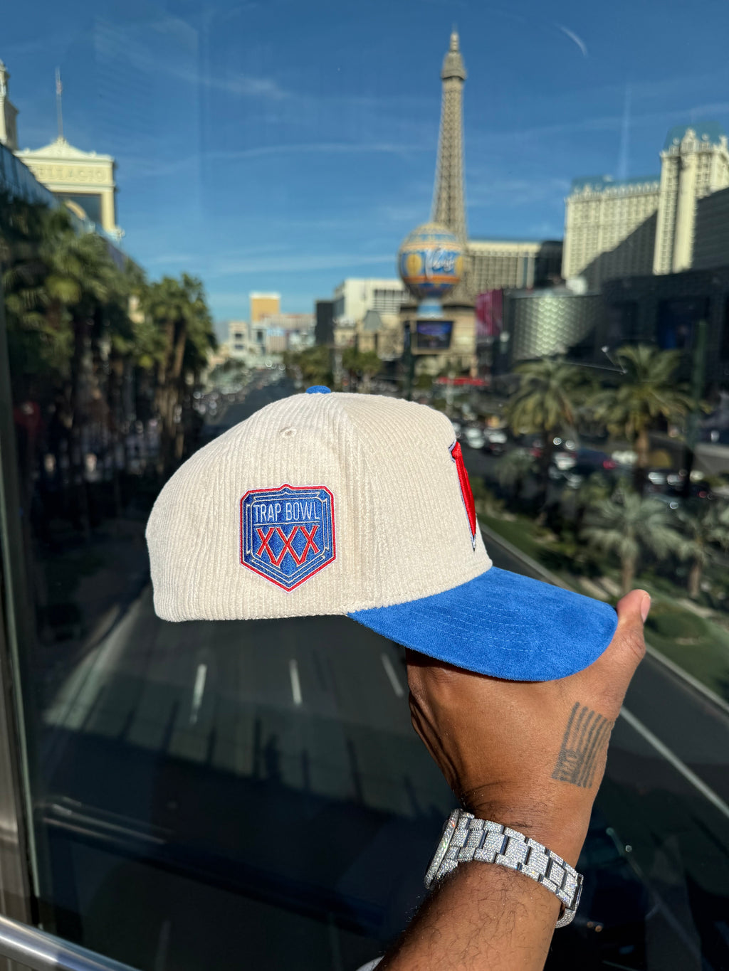 Trap Bowl Snapback (Royal/Oatmeal)