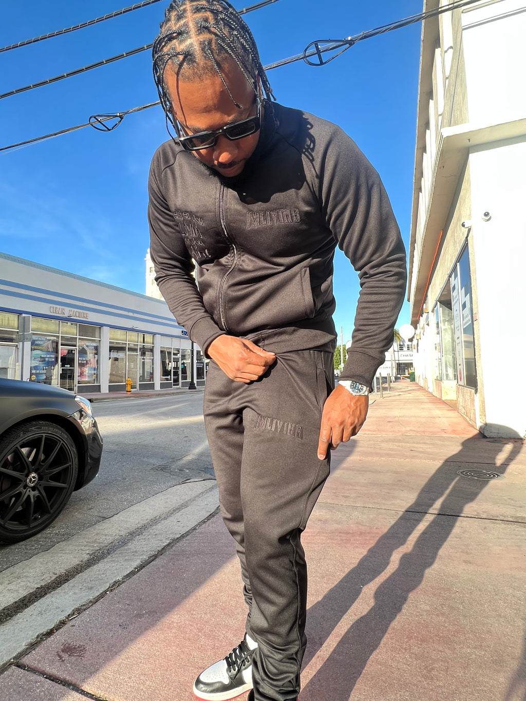 Icon BLACKOUT Tracksuit