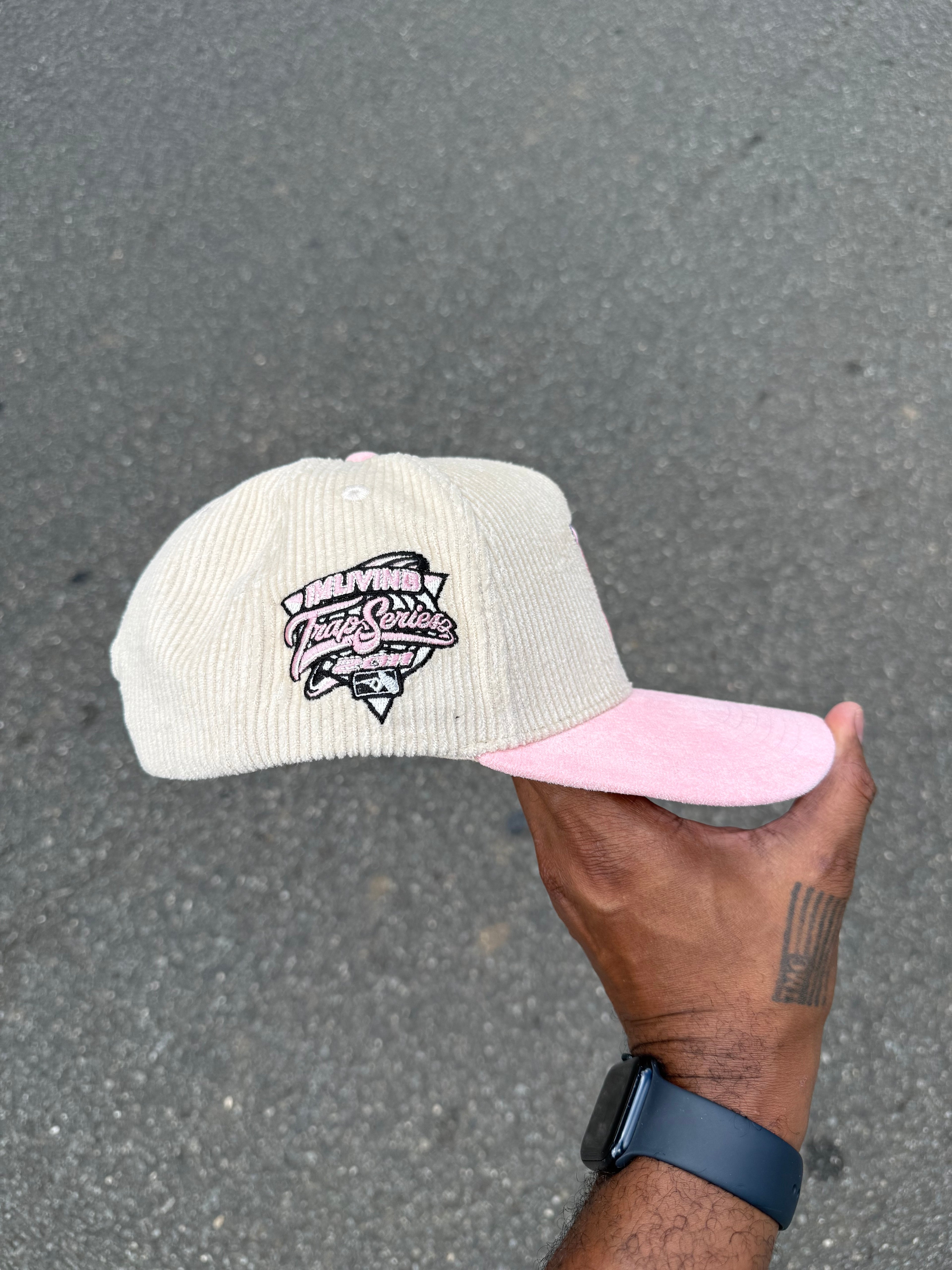 Trap World Series Snap (Powder Pink/Cream)